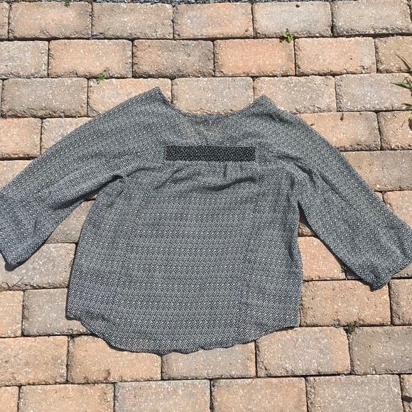 Black and white printed blouse - Picture 4 of 4